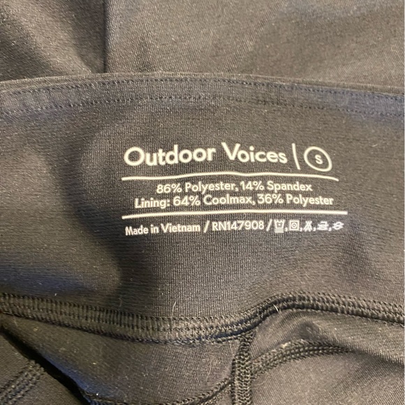 NWOT OUTDOOR VOICES BIKER SHORTS - black - size SMALL - Picture 3 of 5